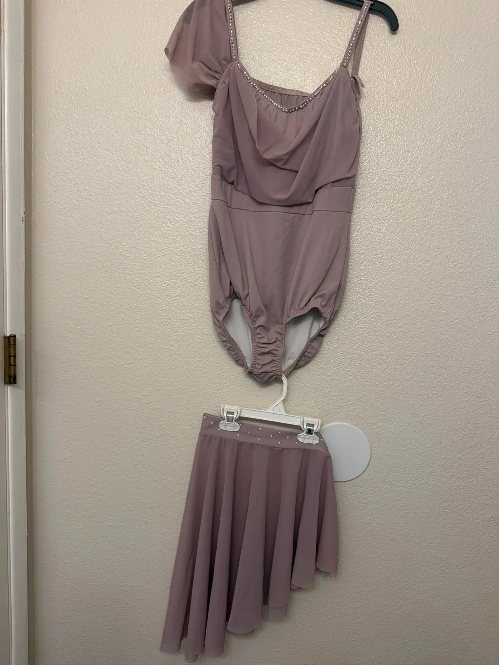 Kelle Dance Solo Costume Mauve 2 Piece 5406 4395  WILDFLOWER MA Medium adult